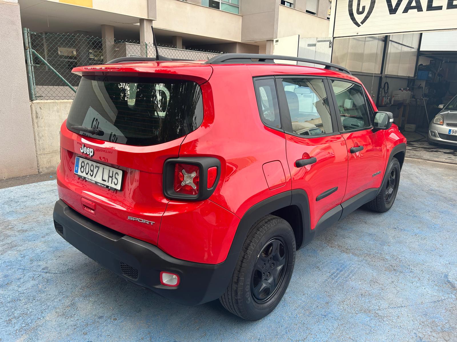 Coche 165
