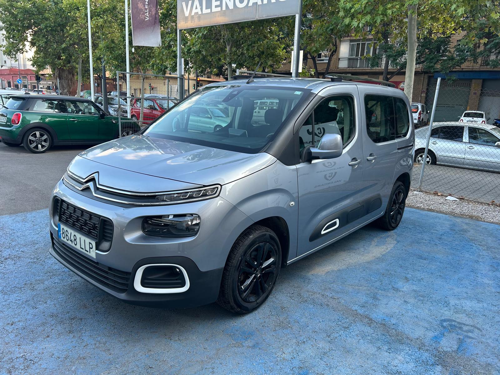 Coche 175