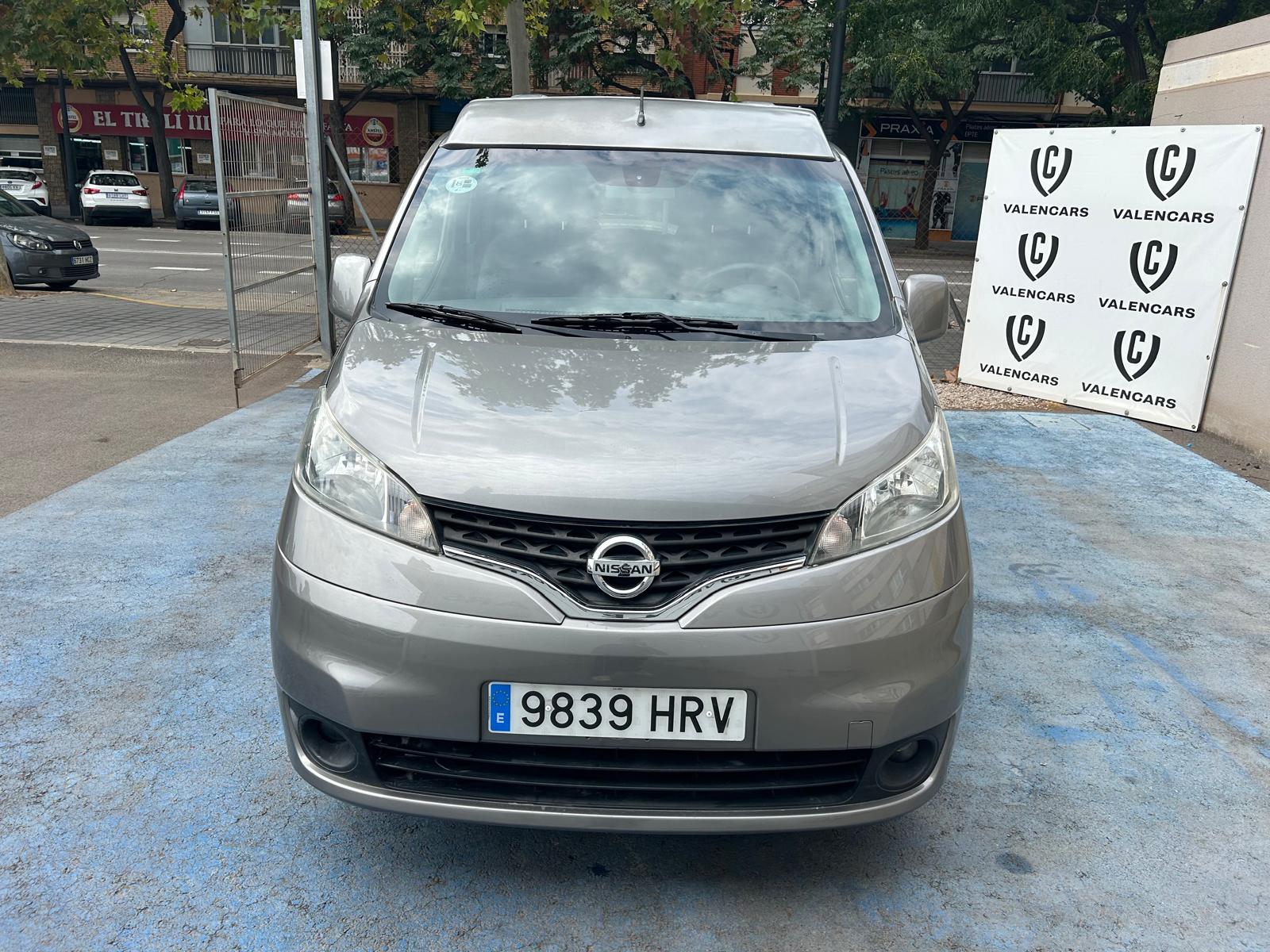 Coche 210