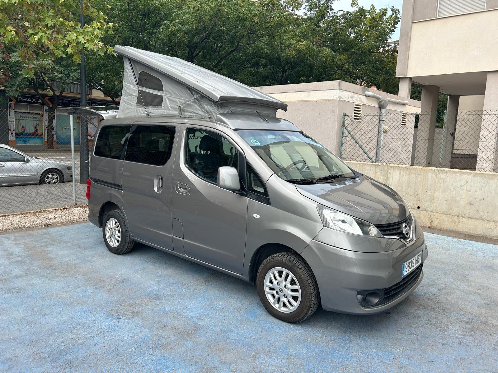 Coche 212