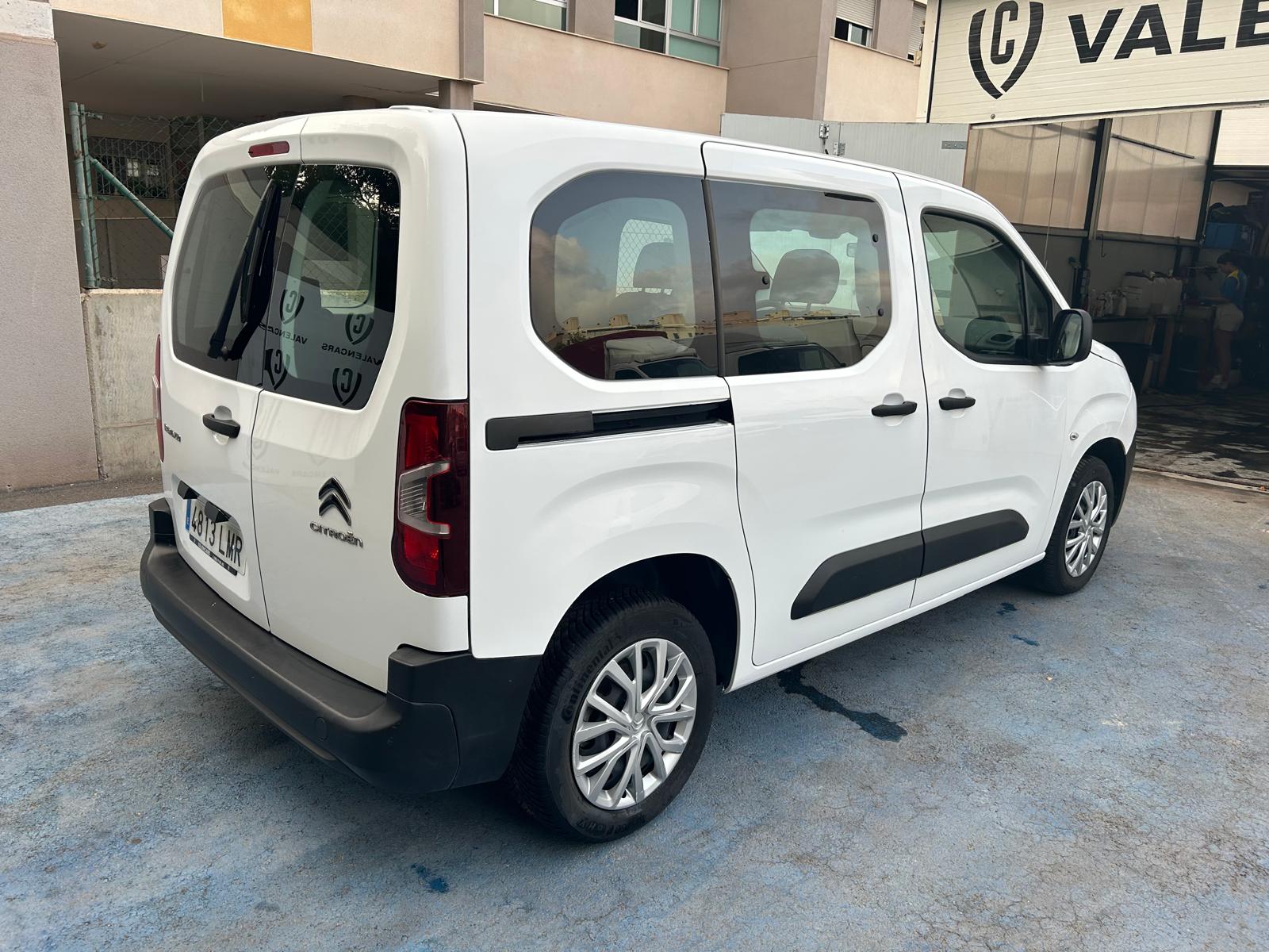 Coche 234